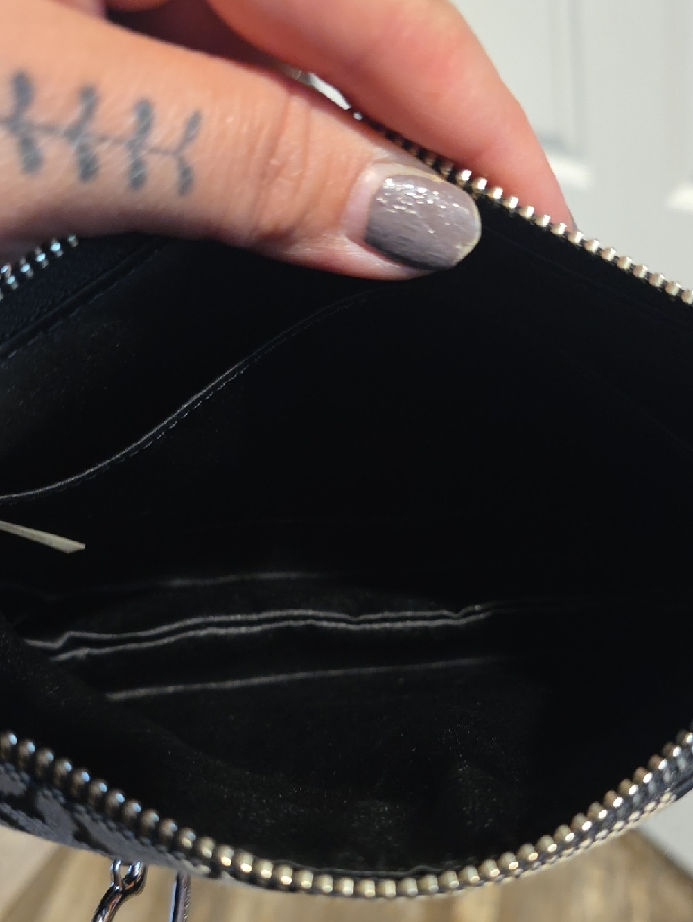 Coach Poppy Signature Small Crossbody Bag featuring the brand's iconic "C" - Picture 3 of 11